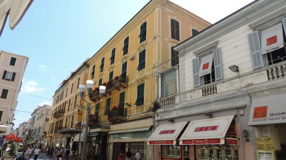 Hotel Eletto Sanremo Luaran gambar